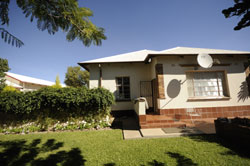 Keetmanshoop hotel namibia