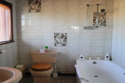 lodges in the kalahari mariental area