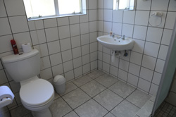 Klein Windhoek guesthouse bathroom