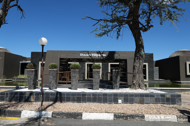 Daan Viljoen Accommodation