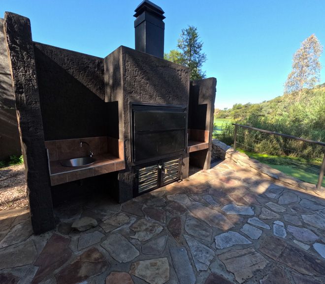 Daan Viljoen Accommodation Windhoek