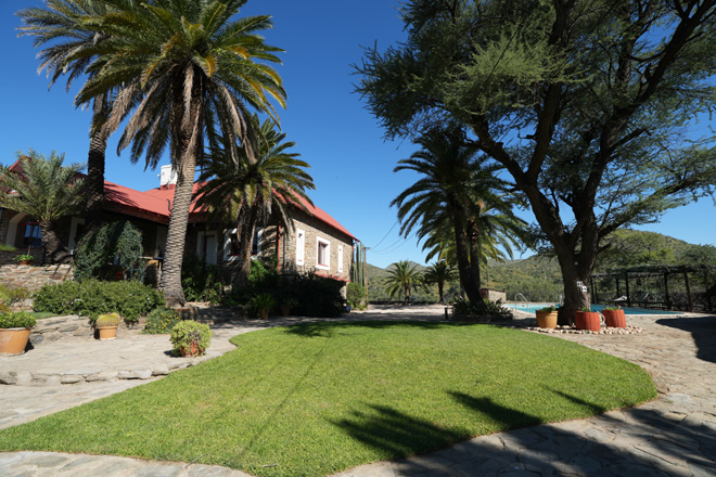 Dusternbrook Guest Farm Accommodation Windhoek