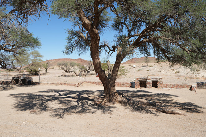 Elegant Desert Lodge Camping Accommodation