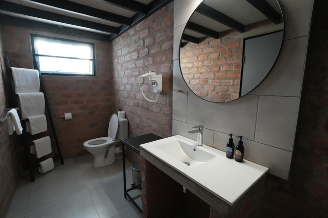Omusati Lodge Accommodation