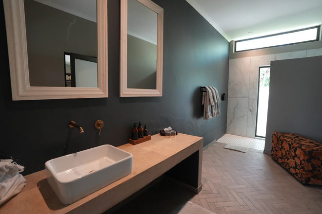 Toshari Lodge Accommodation