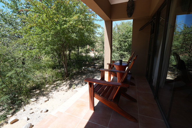 Toshari Lodge Accommodation Etosha National Park