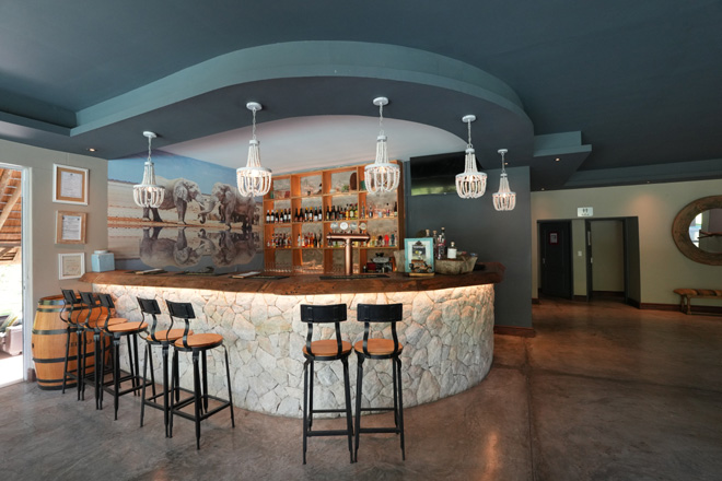 Toshari Lodge Accommodation Etosha National Park