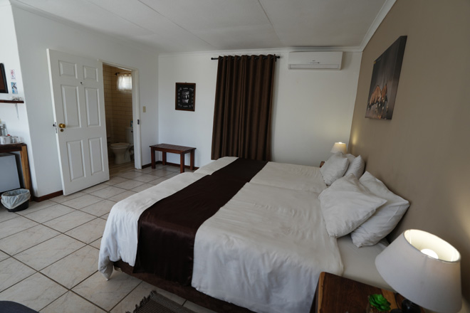 Trans Kalahari Inn Accommodation