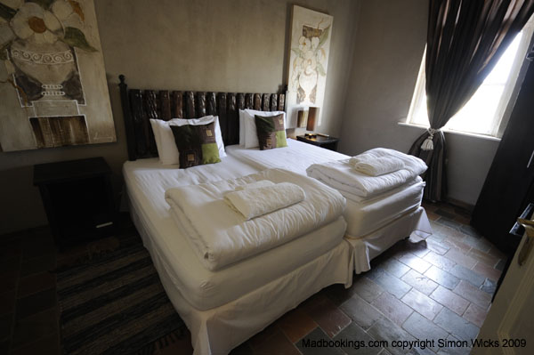 bethanien_guesthouse_room_01