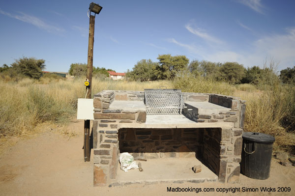 canon_roadhouse_camping_01