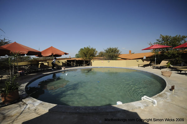 etosha_safari_camping_10