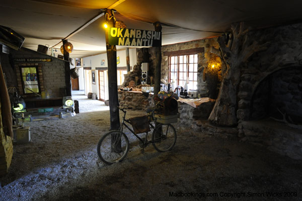 etosha_safari_camping_11