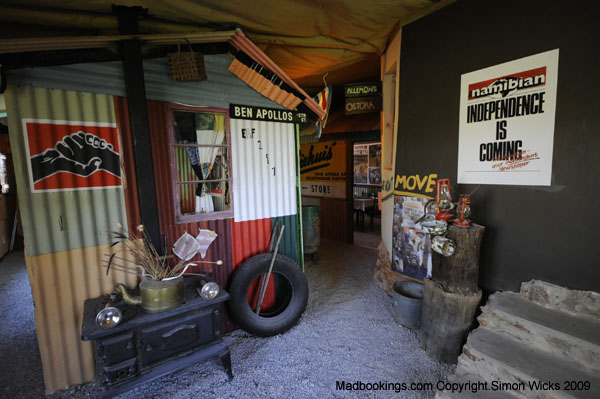 etosha_safari_camping_13