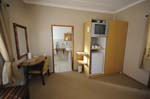 goibib_mountain_lodge_room_09