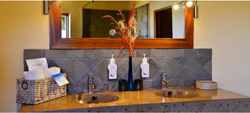 Onjala Lodge Accommodation